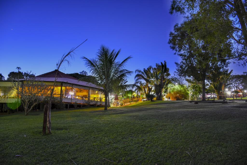 Hotel Fazenda Jacauna Бротас Екстериор снимка